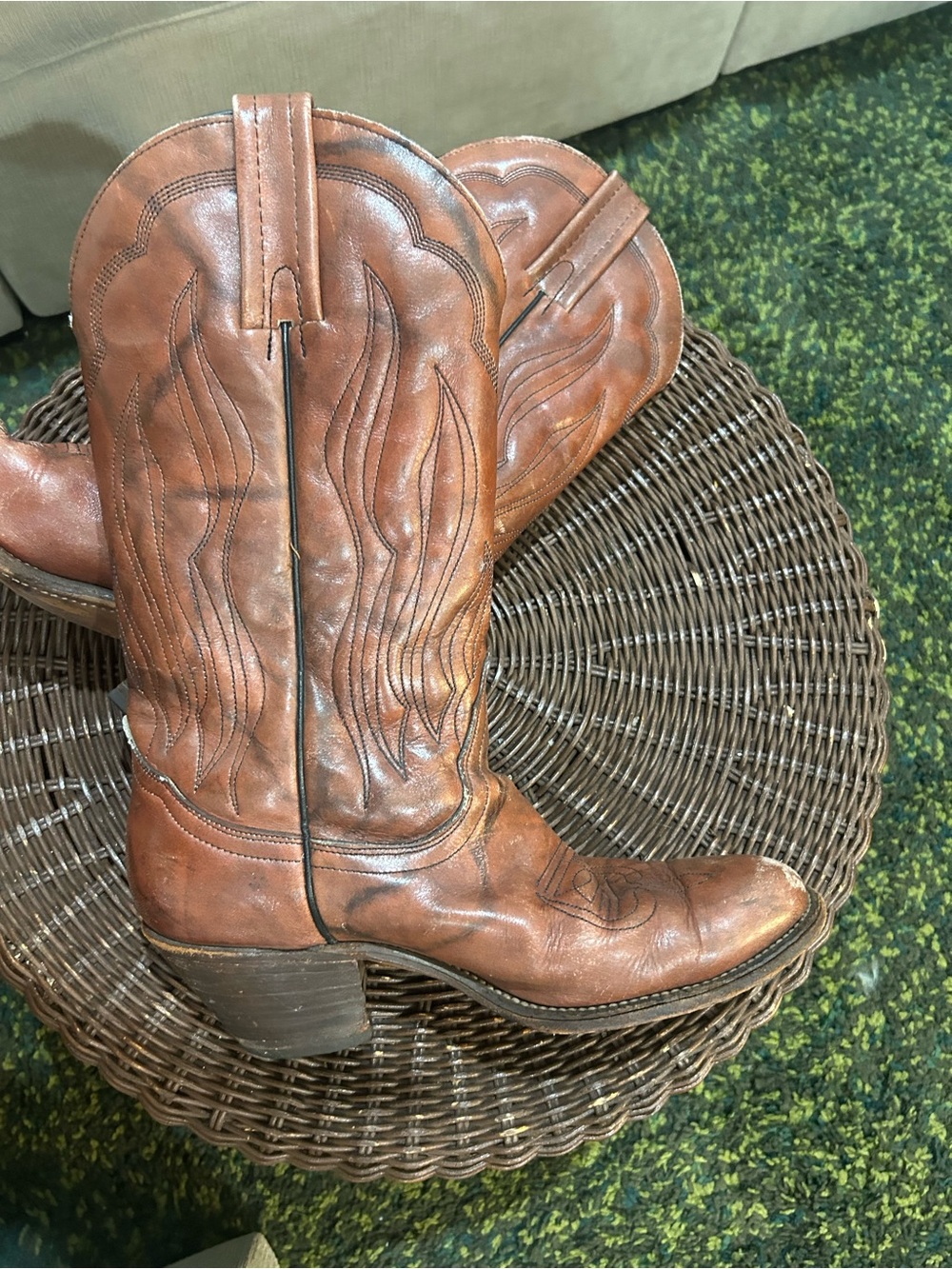 Vintage Frye western boots men’s 8.5D flame brown USA made